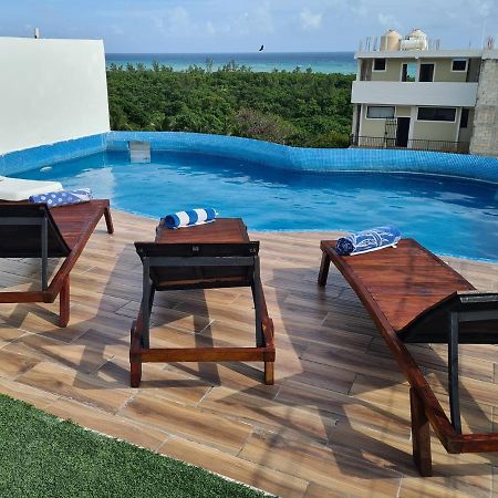 Aqua Vista By La Cultura Suites Плая дел Кармен Екстериор снимка