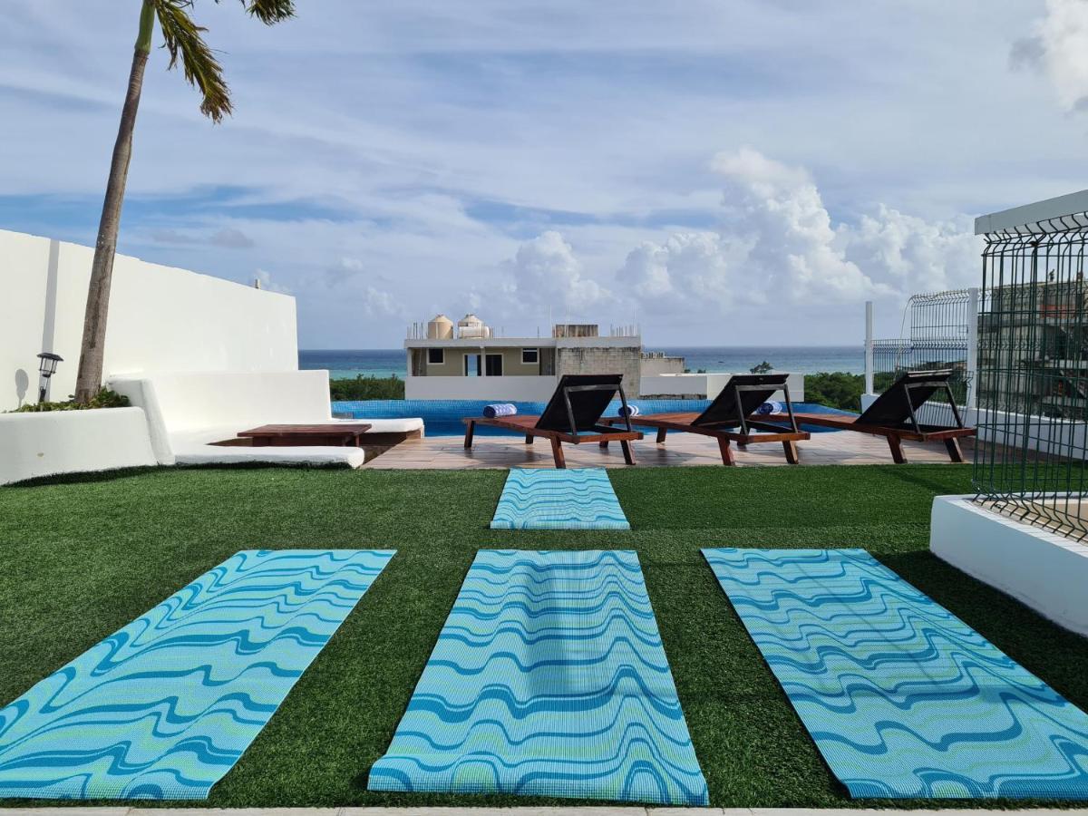Aqua Vista By La Cultura Suites Плая дел Кармен Екстериор снимка